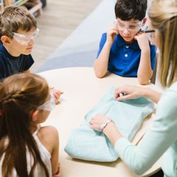 Guidepost Montessori at Downers Grove