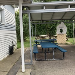 Custard Corner - Seating