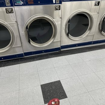 Woodman Coinless Laundry - Almost done doing laundry tonight - Laundromat Near Me - Arleta, California Woodman Coinless Laundry - Almost done doing laundry tonight - Laundromat Near Me - Arleta, California