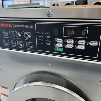 RJ Coin Laundry - Laundromat Near Me - Reseda, California RJ Coin Laundry - Laundromat Near Me - Reseda, California