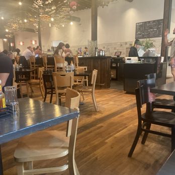 Sleepy Bee Cafe - Downtown - Inside of cafe - Breakfast & Brunch Near Me - Cincinnati, Ohio