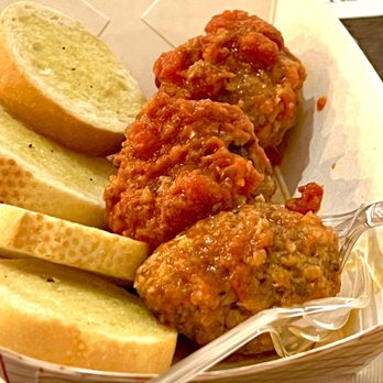 Wine Me Up! - Yummy meatballs - Wine Bars Near Me - Bakersfield, California Wine Me Up! - Yummy meatballs - Wine Bars Near Me - Bakersfield, California