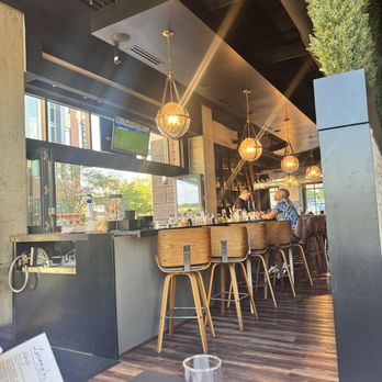 Luciano's Cucina Italiana - Bar is comfy windows open fresh air and great place to watch the game - Italian Near Me - Akron, Ohio