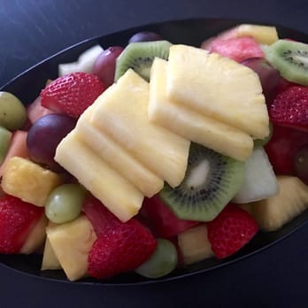 Uncle Giuseppe's Marketplace - Small assorted fruit bowl!! - Grocery Near Me - Smithtown, New York