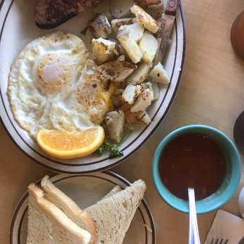Sunrise Cafe - My apple sausage and eggs with the side of salsa - American Near Me - Soquel, California Sunrise Cafe - My apple sausage and eggs with the side of salsa - American Near Me - Soquel, California