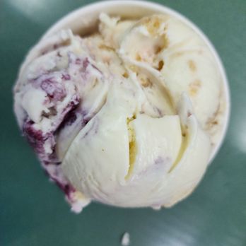Icki Sticki - Fat Elvis, rhubarb crumble, yippee Skippy - Coffee & Tea Near Me - Verona, Wisconsin