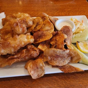 The Berghoff Restaurant - Fish and chips - Bars Near Me - Chicago, Illinois