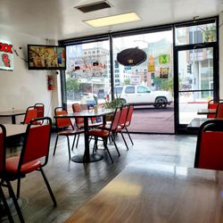 Restaurante Salvadoreño Cabañas