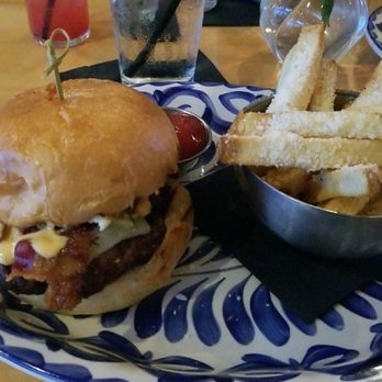 Piggy's Kitchen & Bar - Breakfast & Brunch Near Me - Houston, Texas Piggy's Kitchen & Bar - Breakfast & Brunch Near Me - Houston, Texas