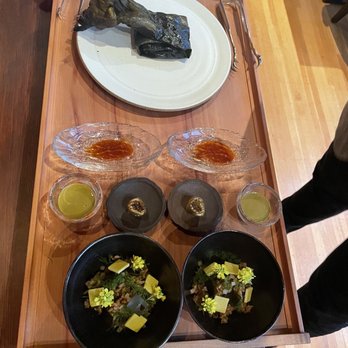 Harbor House Inn - Abalone presentation - Bed & Breakfast Near Me - Elk, California