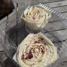Birthday Cake Cupcake, red velvet cupcake