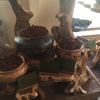 Dark Sugars Chocolates - Chocolatiers & Shops Near Me - London, XGL
