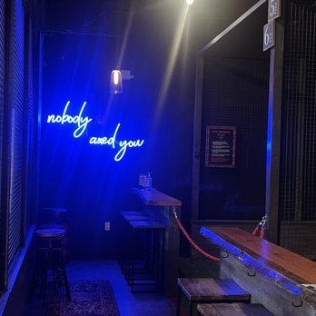Kick Axe Throwing - Nobody axed me? Seriously?!?!?!? - Bars Near Me - Brooklyn, New York