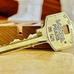 DeWind Lock