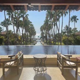 Welcome to paradise!