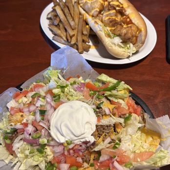 Pirates Pub & Grub - American Near Me - Madeira Beach, Florida Pirates Pub & Grub - American Near Me - Madeira Beach, Florida
