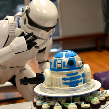 Frosted & Co - Star Wars Themed Cake - Desserts Near Me - Burke, Virginia Frosted & Co - Star Wars Themed Cake - Desserts Near Me - Burke, Virginia