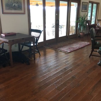 Knight's Gambit Vineyards - Wineries Near Me - Charlottesville, Virginia