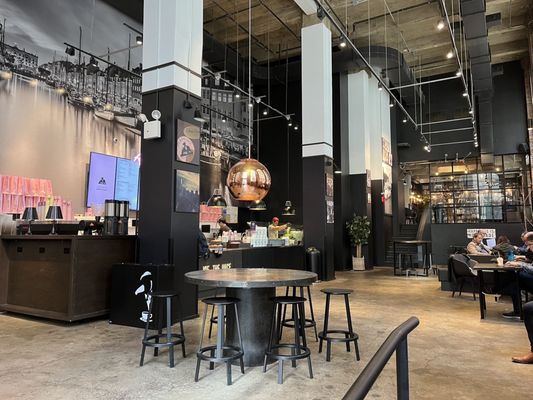 JOE & THE JUICE by null