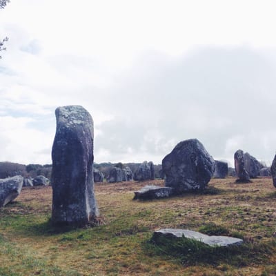 Alignements of Carnac by null