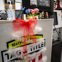 Maryland Express Tag & Title - Our decorations during Christmas season