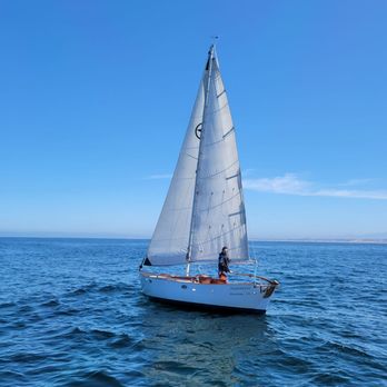 Sail Monterey - Soloing a boat from Sail Monterey - Boating Near Me - Monterey, California