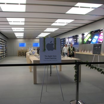 Apple Kahala - grand opening - Computers Near Me - Honolulu, Hawaii