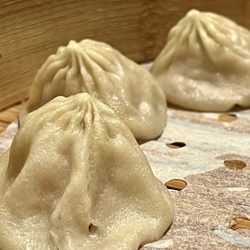 Dough Zone Dumpling House - Issaquah - Steamed Pork&Crab Pork & Shrimp Boiled Dumplings (6)