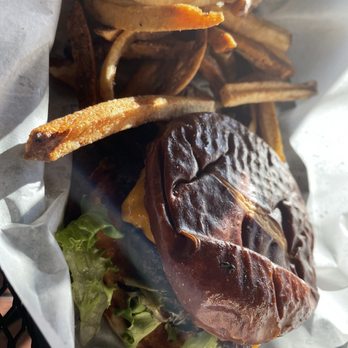 Evolve Modern Vegan Kitchen - Kids burger and fries - Pubs Near Me - Daytona Beach, Florida