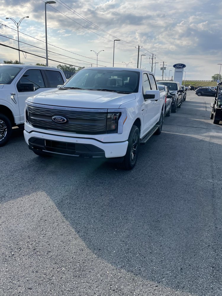 CONCESSION FORD TERREBONNE Updated July 2024 2730 Chemin Gascon