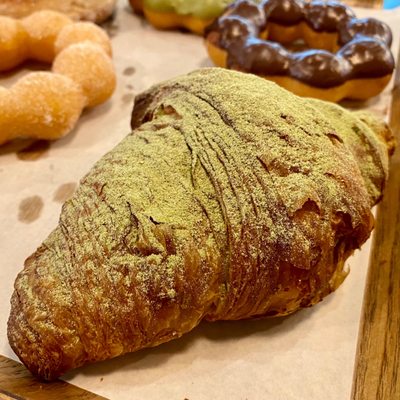 Paris Baguette by null