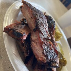 Bodacious Bar-B-Q - Delicious ribs