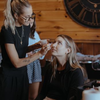Effortless Beauty - Makeup Artists Near Me - Knoxville, Tennessee