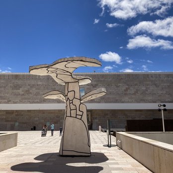 Belém - Modern art museum - Local Flavor Near Me