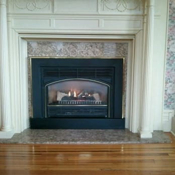The Inn at Erlowest - Fireplace - Hotels Near Me - Lake George, New York The Inn at Erlowest - Fireplace - Hotels Near Me - Lake George, New York
