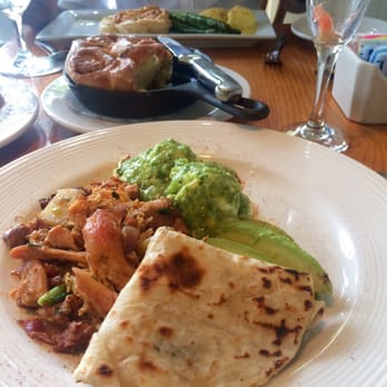 Backstreet Cafe - Smoked chicken and potato hash - New American Near Me - Houston, Texas