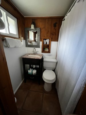 Log Cabin Motel by null