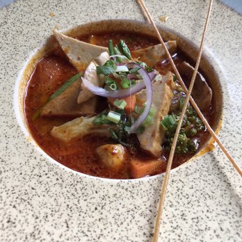 Chiang Mai - Veggie & Tofu Tom Yum Soup - Thai Near Me - Toronto, Ontario Chiang Mai - Veggie & Tofu Tom Yum Soup - Thai Near Me - Toronto, Ontario