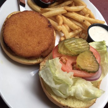 Restaurant Gastrognome - Crispy chicken burger - New American Near Me - Idyllwild, California Restaurant Gastrognome - Crispy chicken burger - New American Near Me - Idyllwild, California