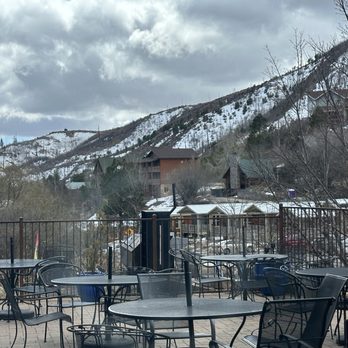 Sawmill Run Restaurant - New American Near Me - Mount Lemmon, Arizona