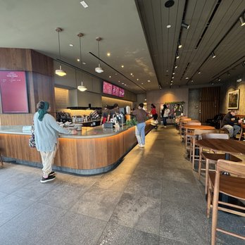 Starbucks - Coffee & Tea Near Me - Staten Island, New York Starbucks - Coffee & Tea Near Me - Staten Island, New York