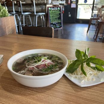 Pho n Mor - Combination Phở - Vietnamese Near Me - Folsom, California