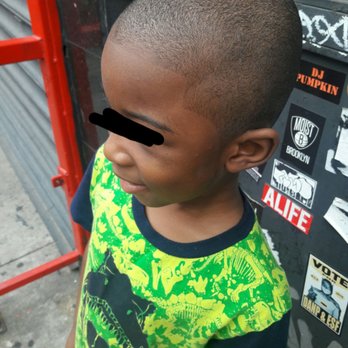 Adrian Fanus Grooming - Light Ceaser with a line-up - Barbers Near Me - Brooklyn, New York