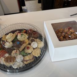 Cookie platters