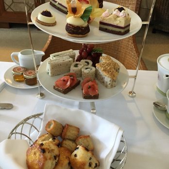 Halekulani Afternoon Tea - Classic afternoon tea - Tea Rooms Near Me - Honolulu, Hawaii Halekulani Afternoon Tea - Classic afternoon tea - Tea Rooms Near Me - Honolulu, Hawaii