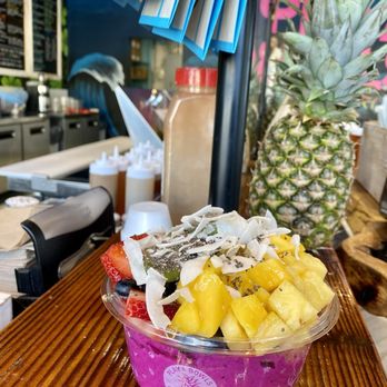 Playa Bowls - a bowl of fruit and a pineapple - Acai Bowls Near Me - Glastonbury, Connecticut Playa Bowls - a bowl of fruit and a pineapple - Acai Bowls Near Me - Glastonbury, Connecticut