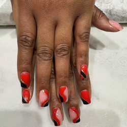 Queen Bee Nail & Spa