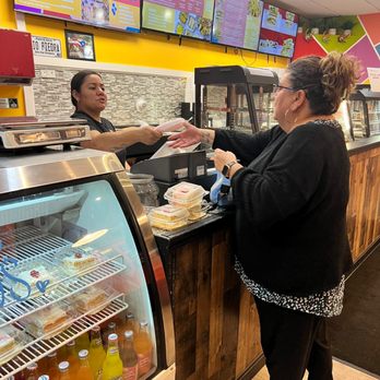 Empanellie's - Our waitress, she was exceptional!!! - Empanadas Near Me - Nashua, New Hampshire