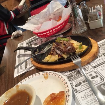 Mom's Cafe & Catering - Breakfast & Brunch Near Me - Plattsmouth, Nebraska Mom's Cafe & Catering - Breakfast & Brunch Near Me - Plattsmouth, Nebraska