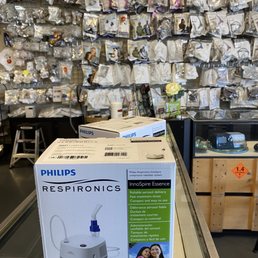 This place is amazing and literally a lifesaver!   Thank you so much for having the supplies we needed while out of town.   Thank you!!!